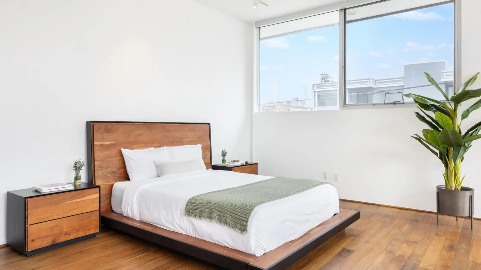 Venice View By Avantstay Walk To Venice Beach Rooftop Ice Bath Luxe Design Los Angeles