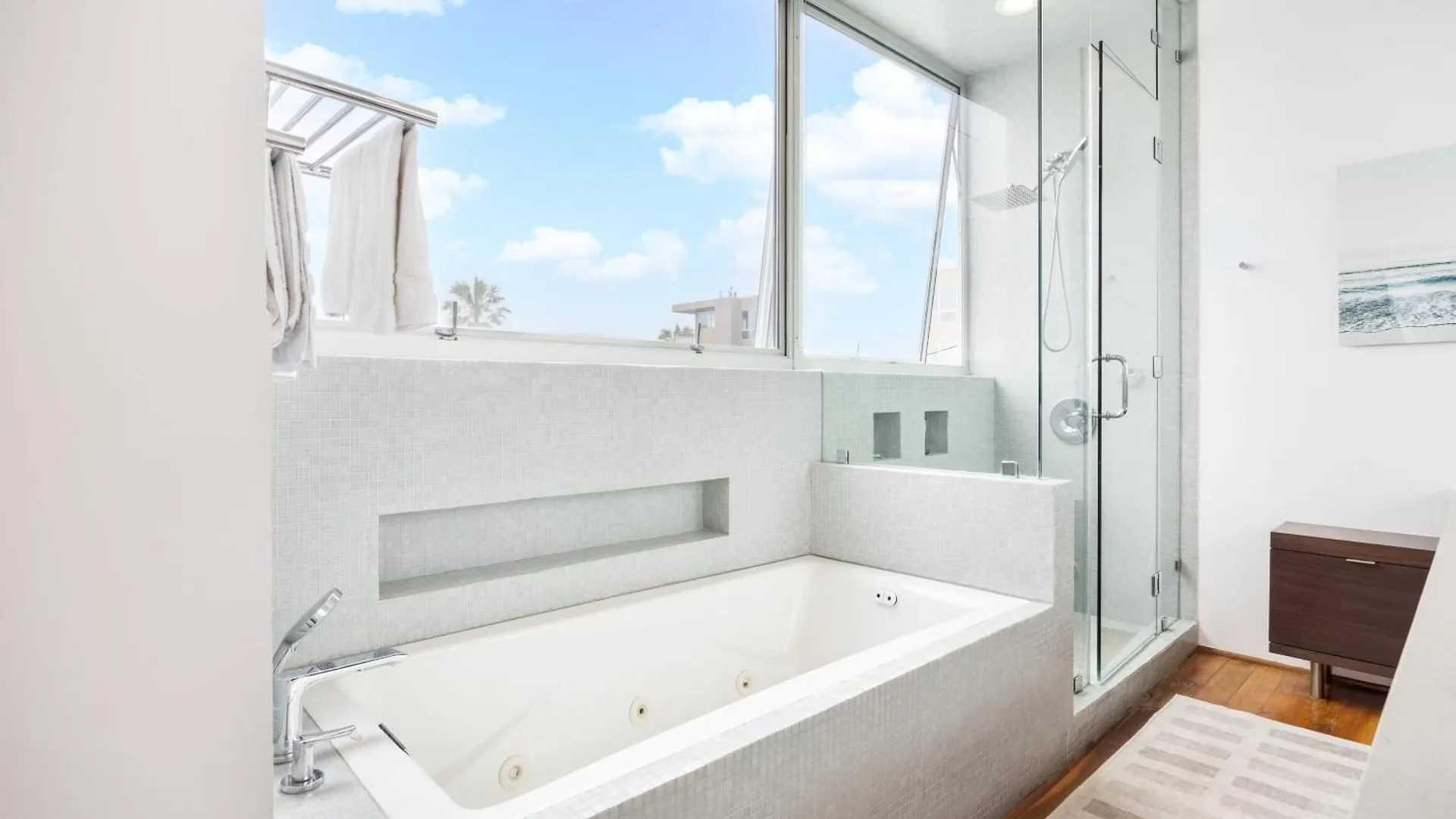Venice View By Avantstay Walk To Venice Beach Rooftop Ice Bath Luxe Design Los Angeles United States