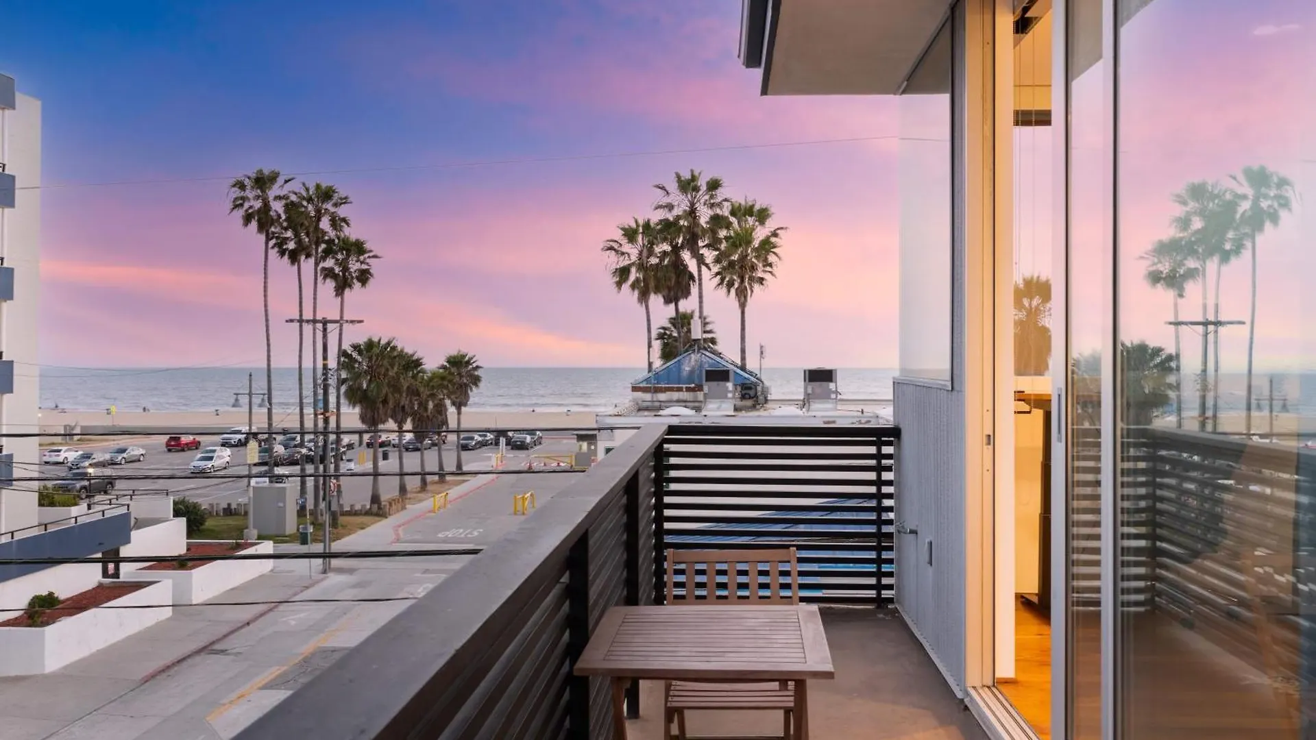 Venice View By Avantstay Walk To Venice Beach Rooftop Ice Bath Luxe Design Los Angeles Holiday home